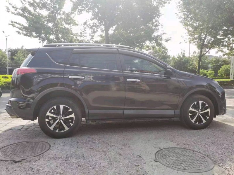 梧州17年丰田RAV4荣放7