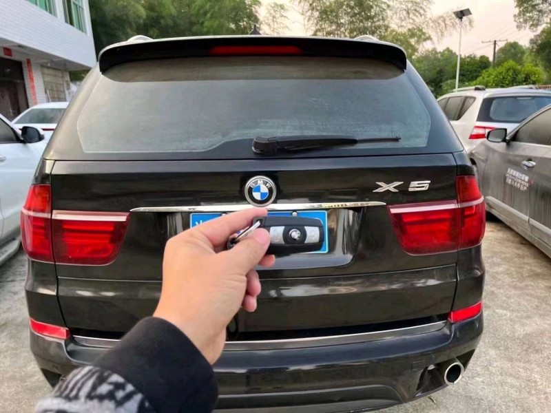 衡阳12年宝马X54