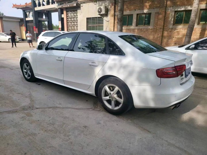 保定15年奥迪A4L7