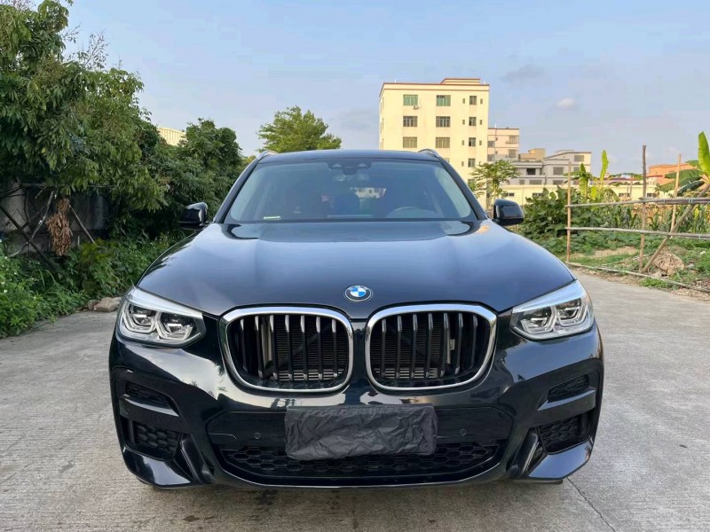 广州21年宝马X31