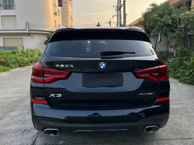 广州21年宝马X39