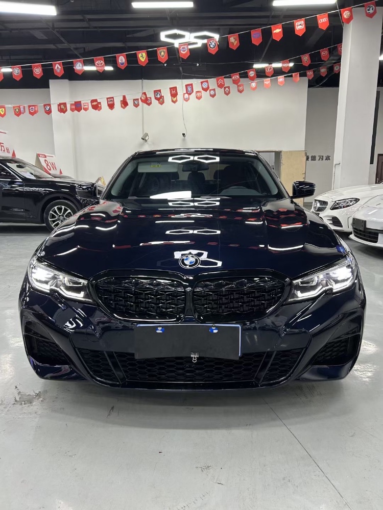 重庆21年宝马3系1