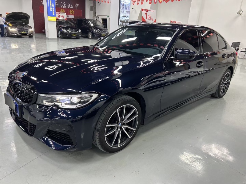 重庆21年宝马3系2