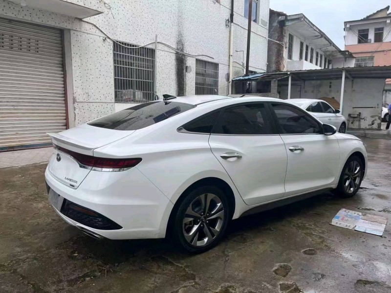 嘉兴19年现代菲斯塔4