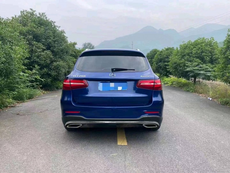 嘉兴18年奔驰GLC2