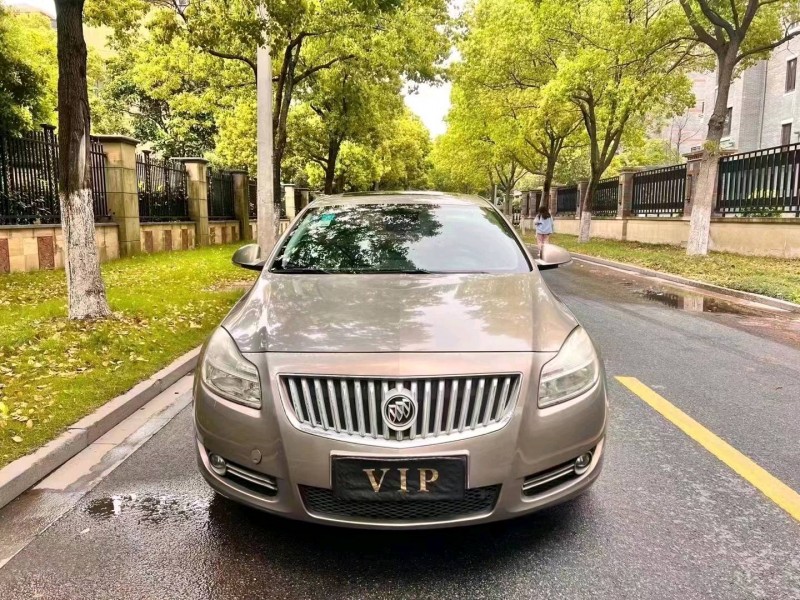 嘉兴13年别克君威1