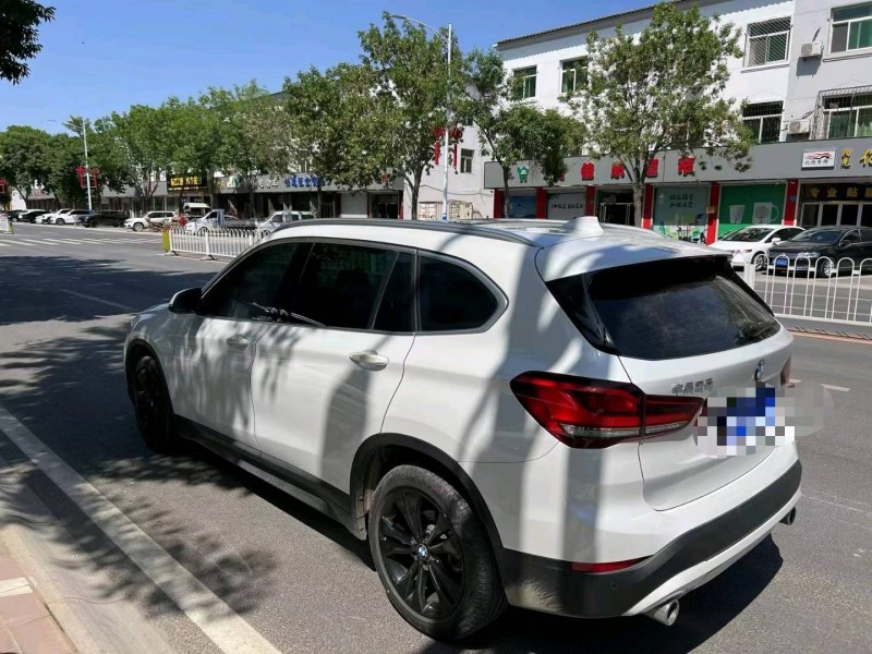 保定21年宝马X17