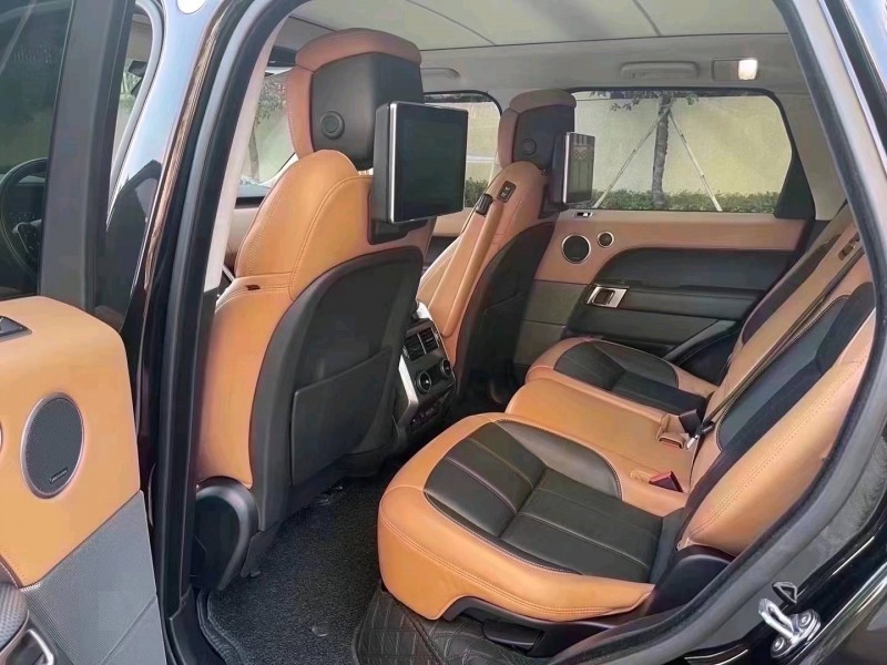 广州19年路虎揽胜运动9