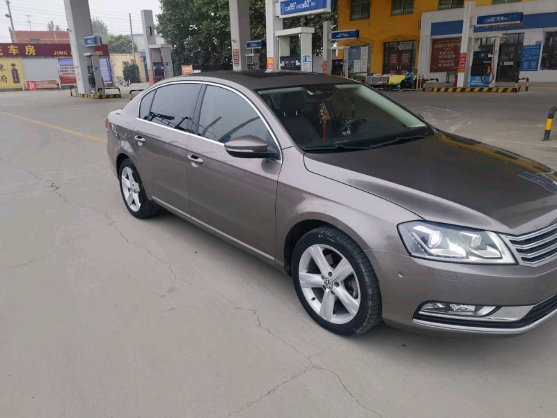 保定13年大众迈腾4