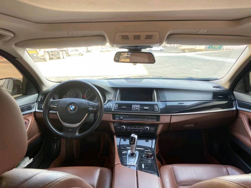 济南16年宝马5系8