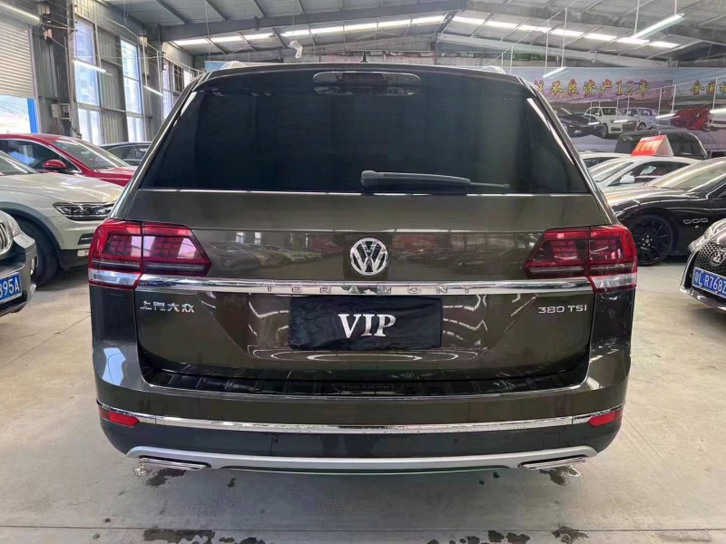 济宁17年大众途昂9