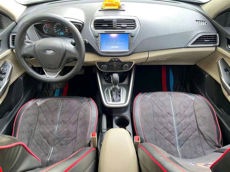 枣庄16年福特福睿斯3