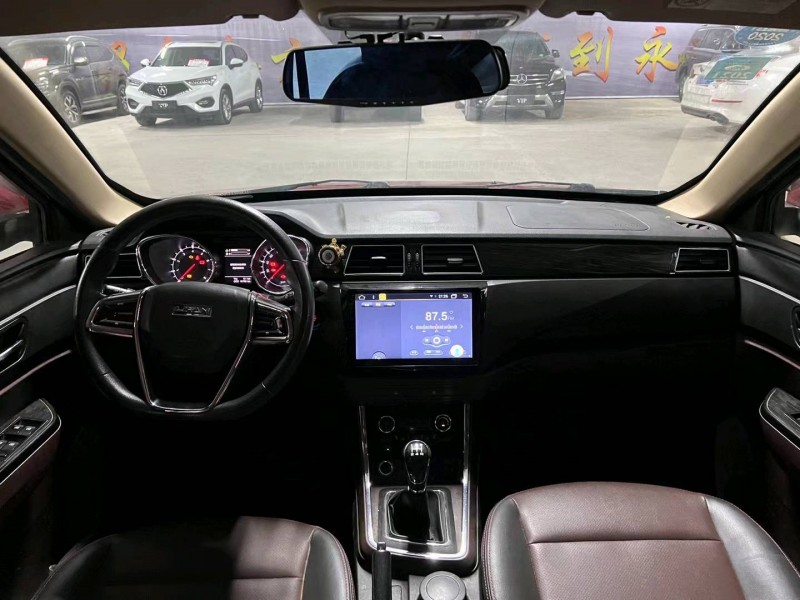 济宁17年力帆汽车迈威3