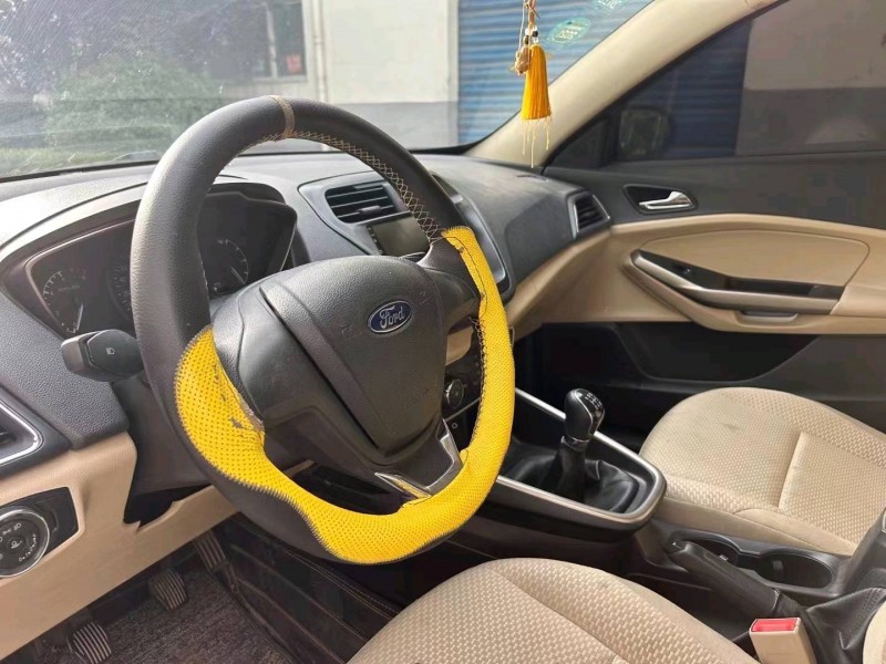 徐州18年福特福睿斯4