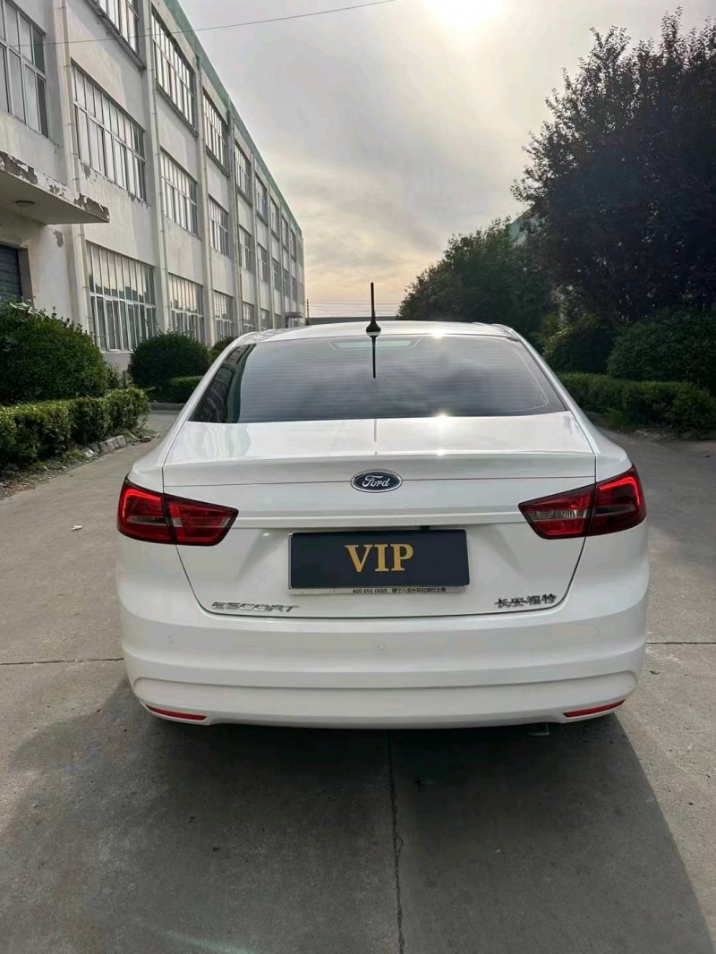 徐州18年福特福睿斯9