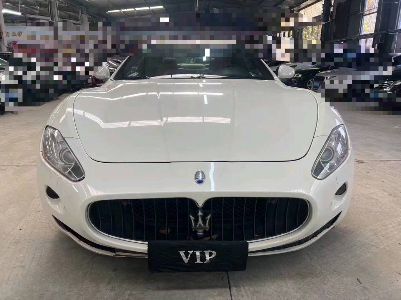 济宁09年玛莎拉蒂GT S1