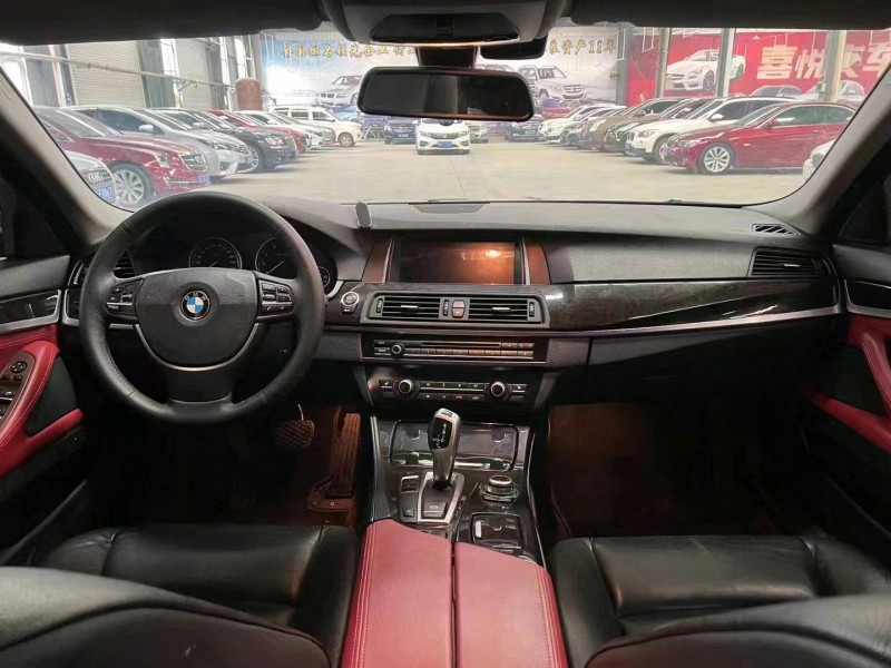 济宁13年宝马5系4