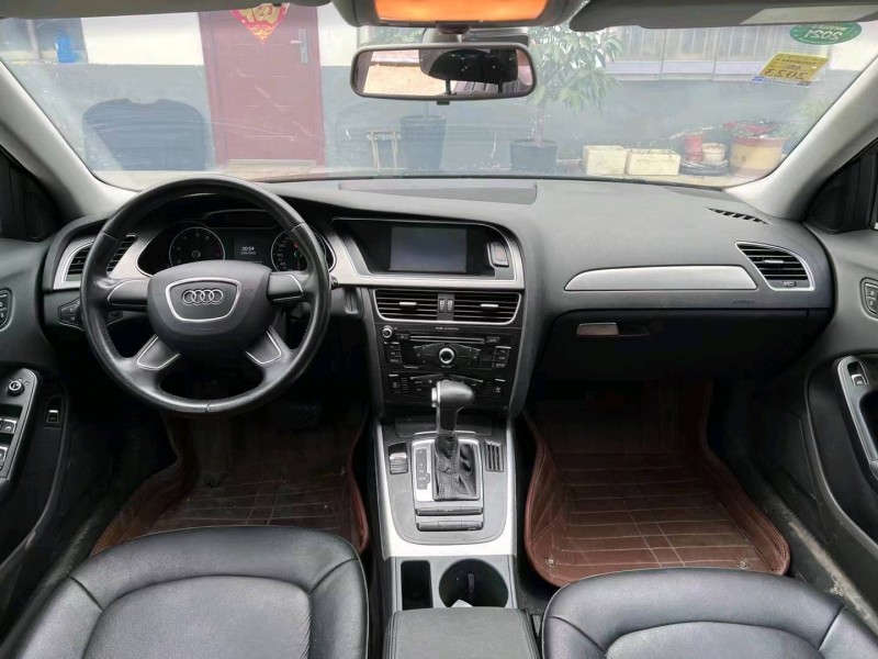 济宁15年奥迪A4L5