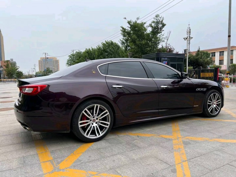 济宁17年玛莎拉蒂总裁7