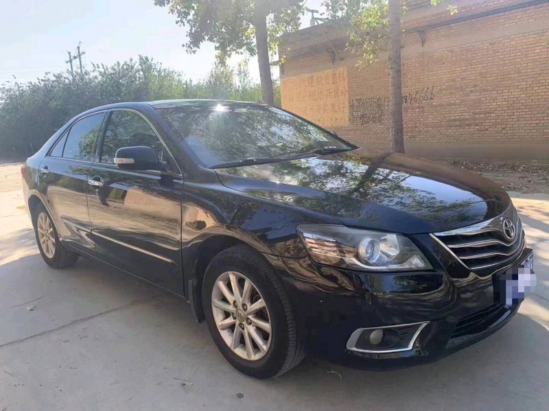 保定13年丰田凯美瑞3