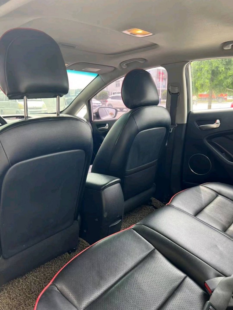 保定15年起亚K36