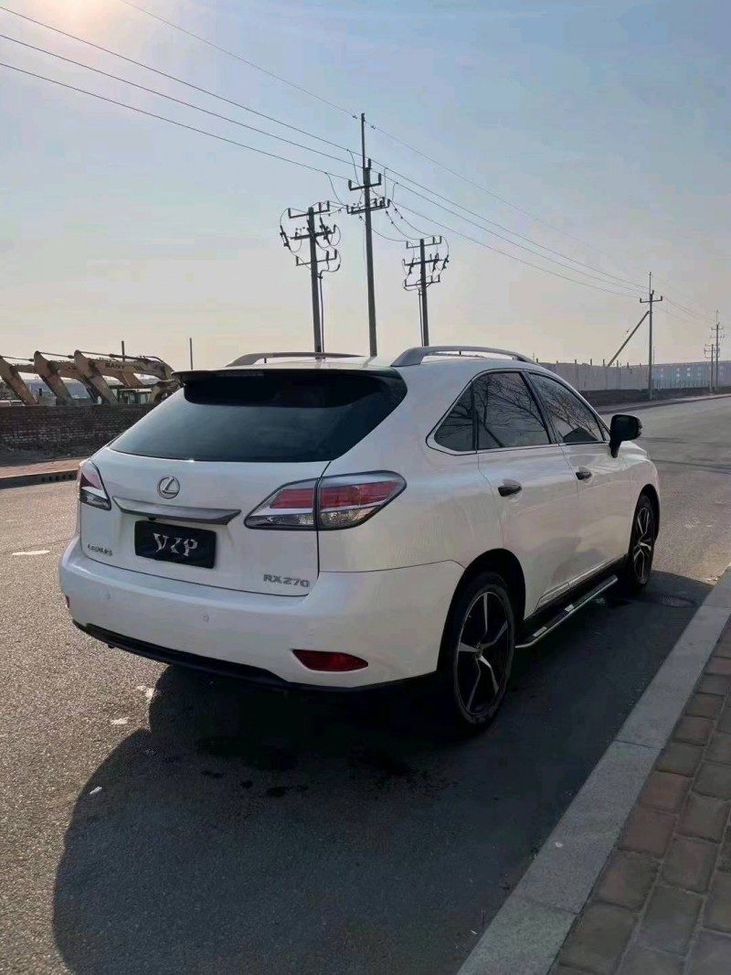 潍坊14年雷克萨斯RX8