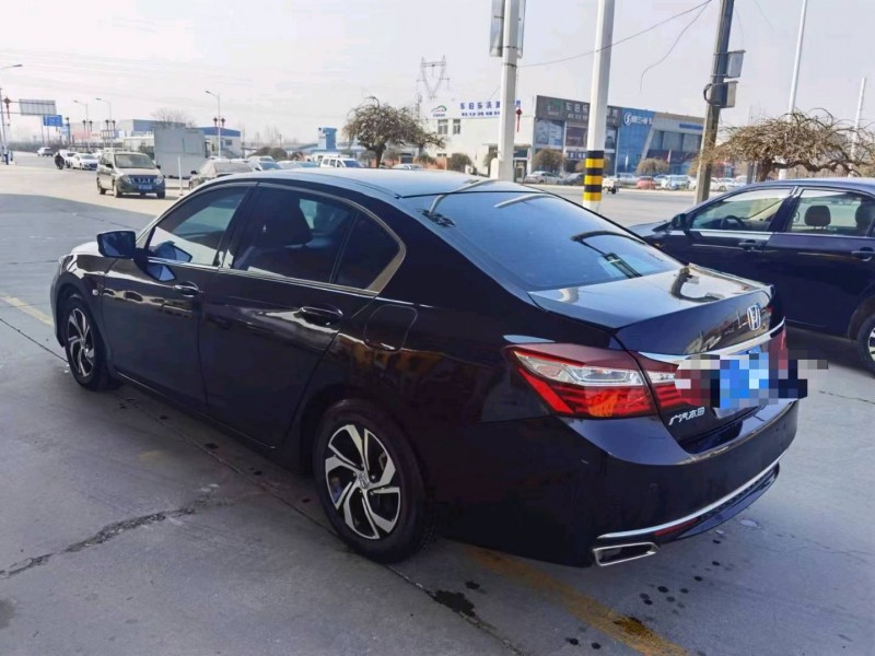 保定17年本田雅阁8