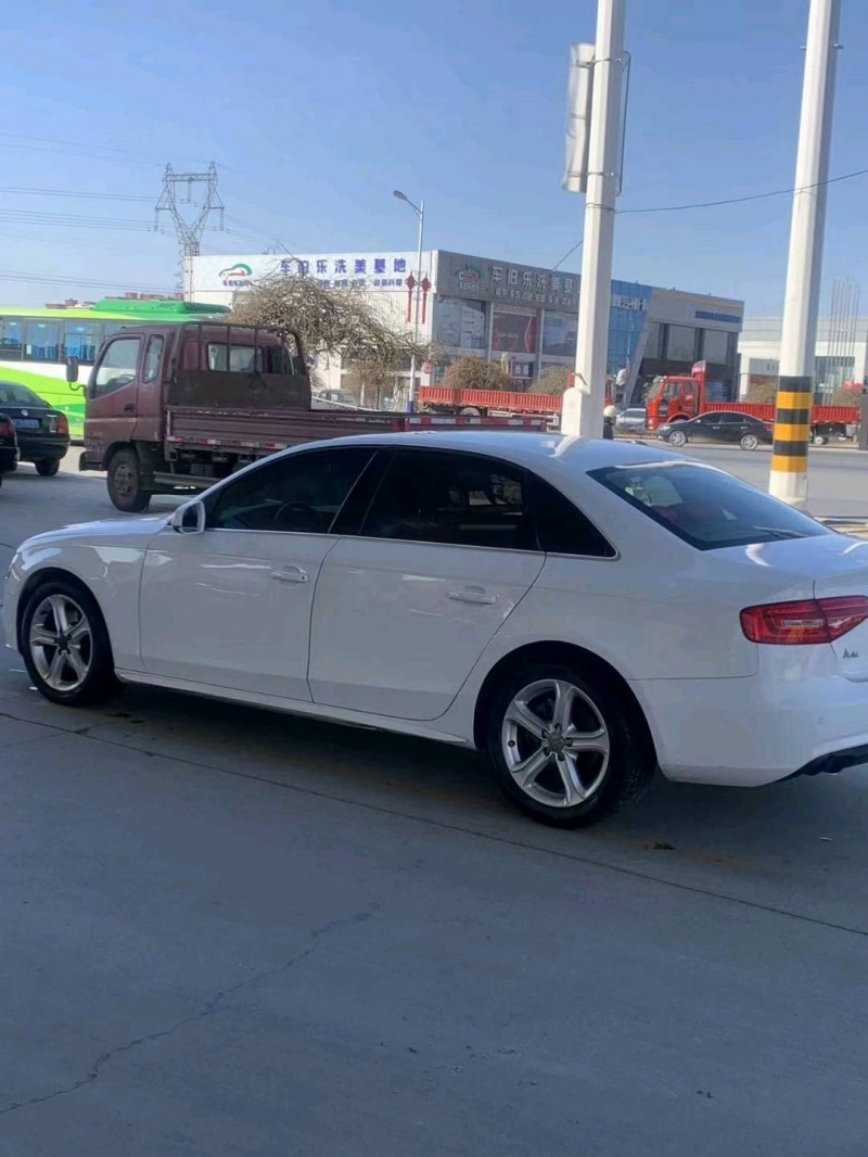 保定15年奥迪A4L8