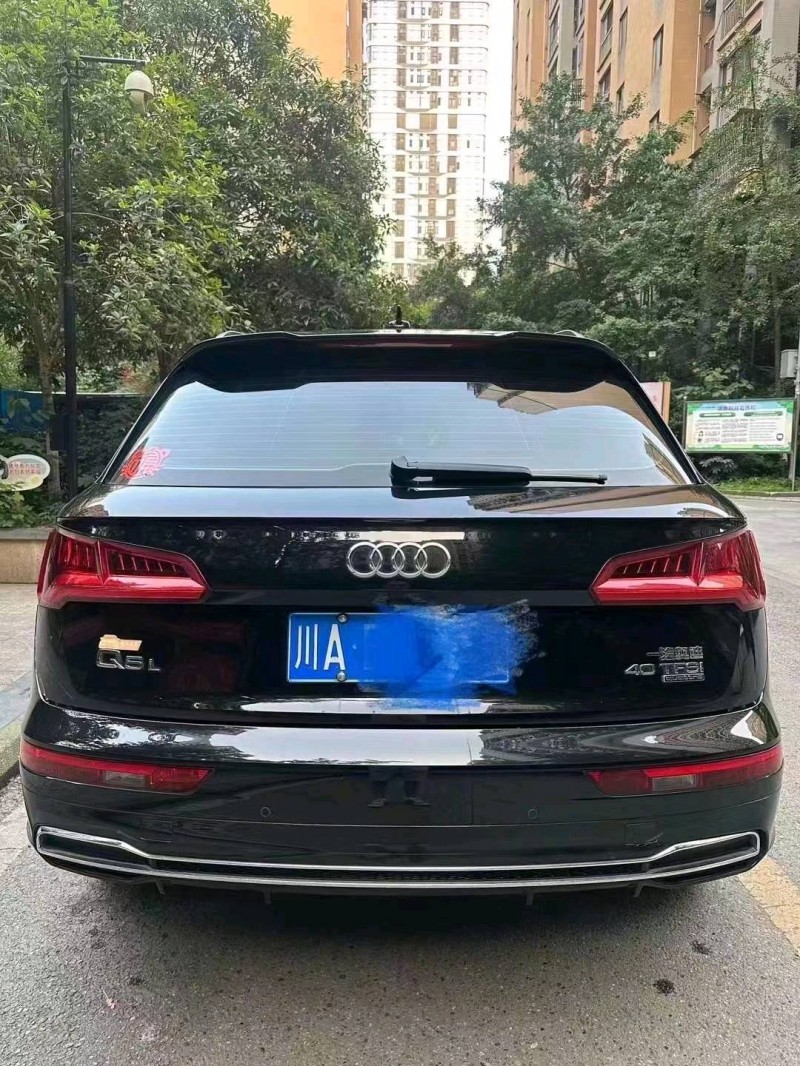 重庆19年奥迪Q58