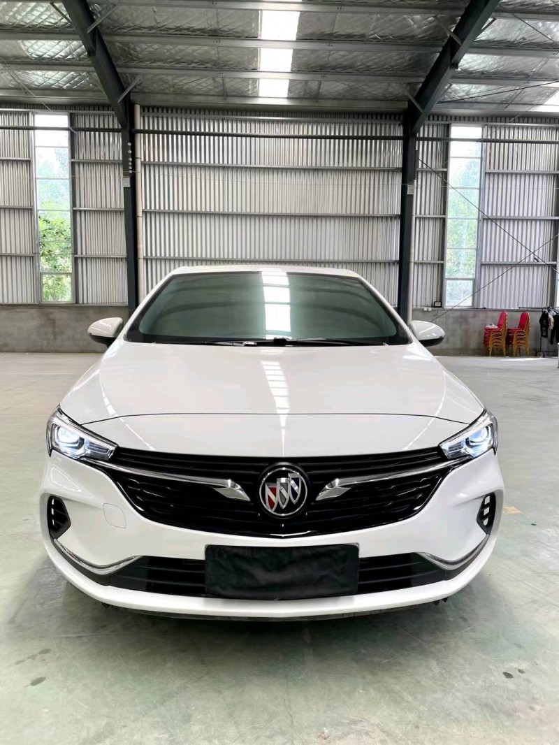 临沂21年别克威朗1