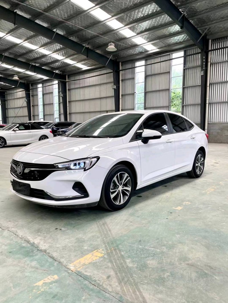 临沂21年别克威朗3