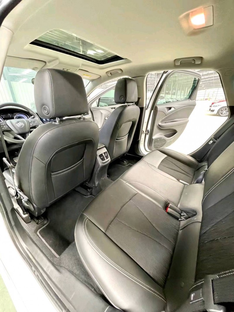 临沂21年别克威朗7