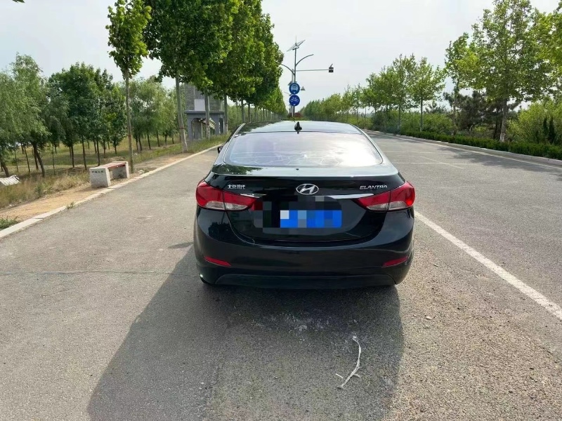 青岛13年现代朗动2