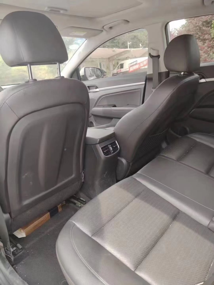 青岛20年现代领动6