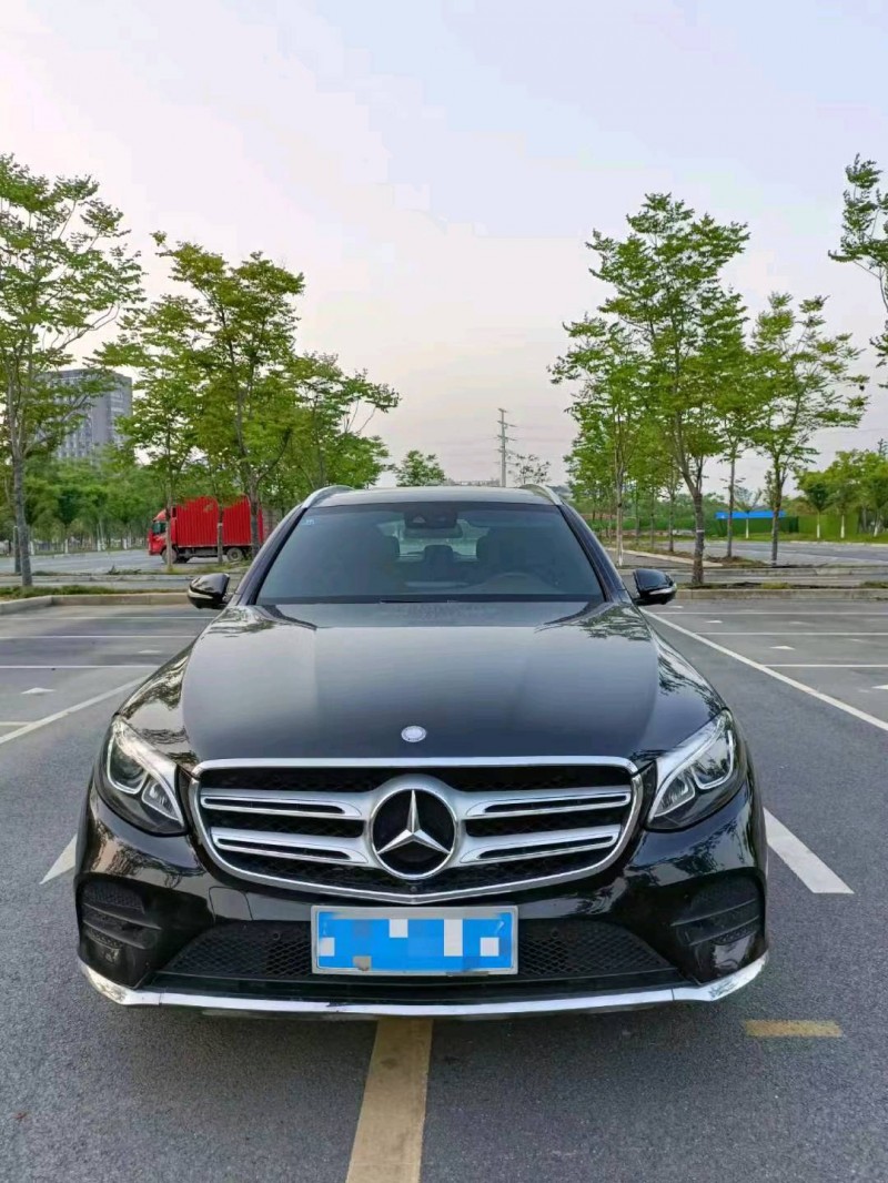 嘉兴17年奔驰GLC1