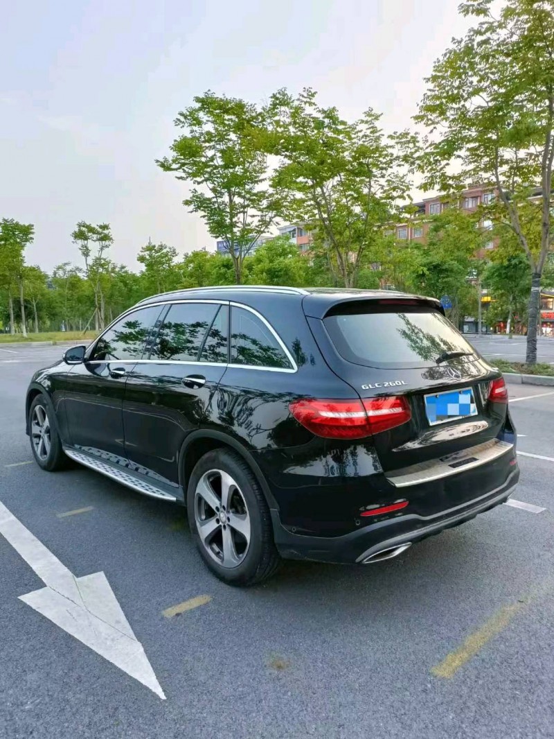 嘉兴17年奔驰GLC9