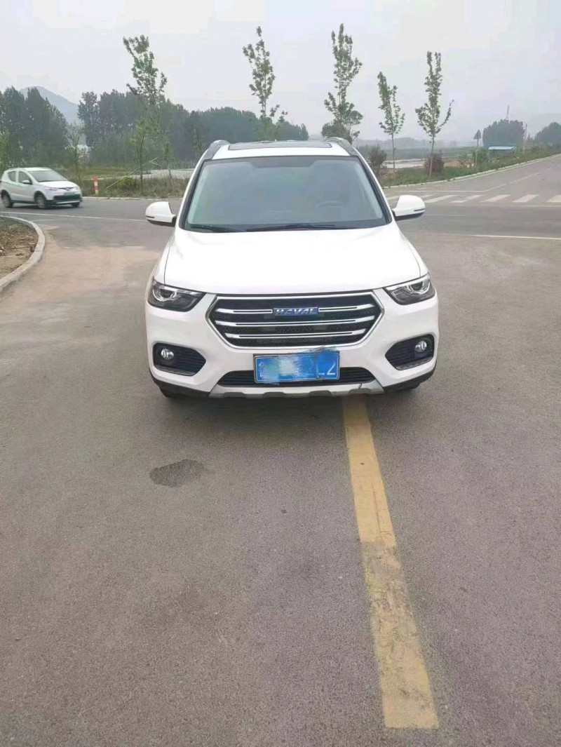 东营17年哈弗H61