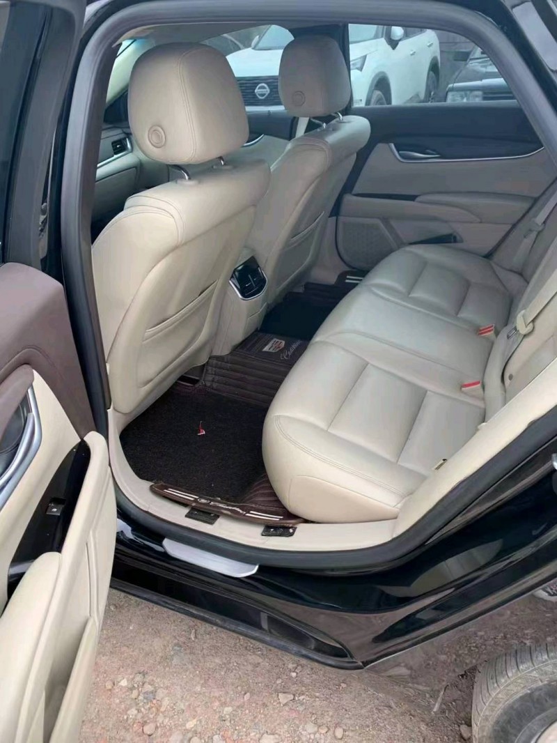 淮南17年凯迪拉克XTS6