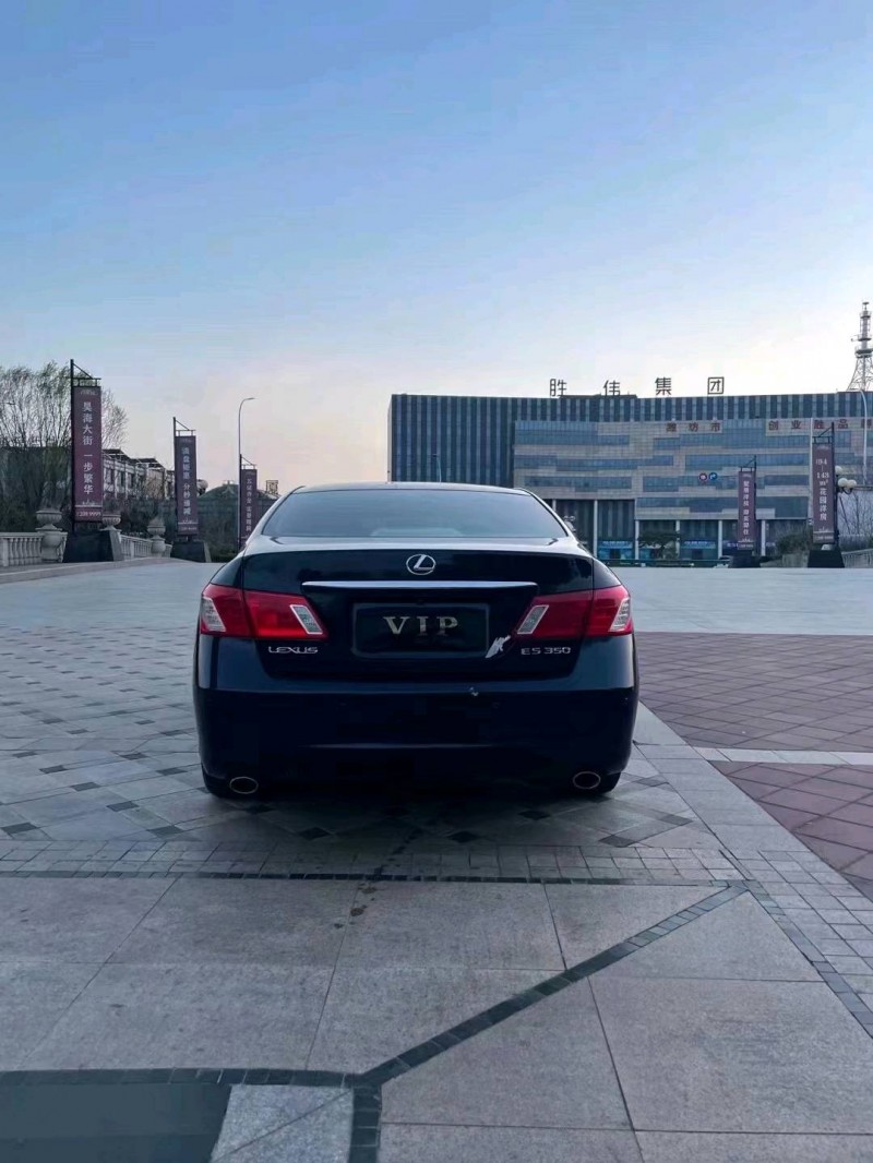 潍坊10年雷克萨斯ES9
