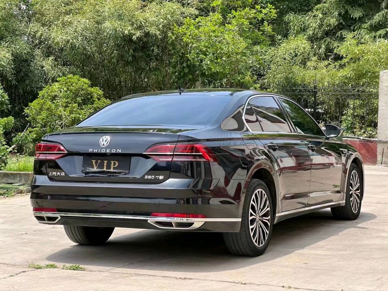 淮南18年大众辉昂8