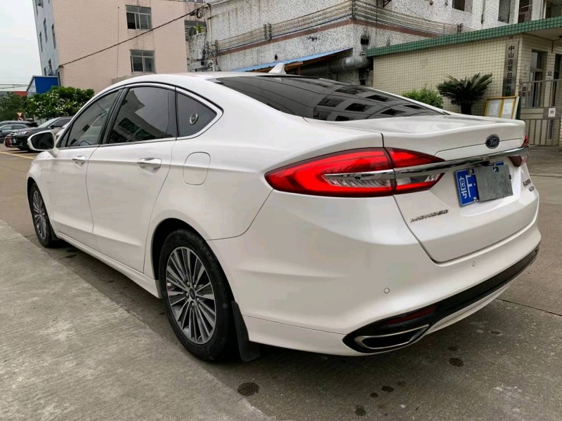 中山17年福特蒙迪欧5