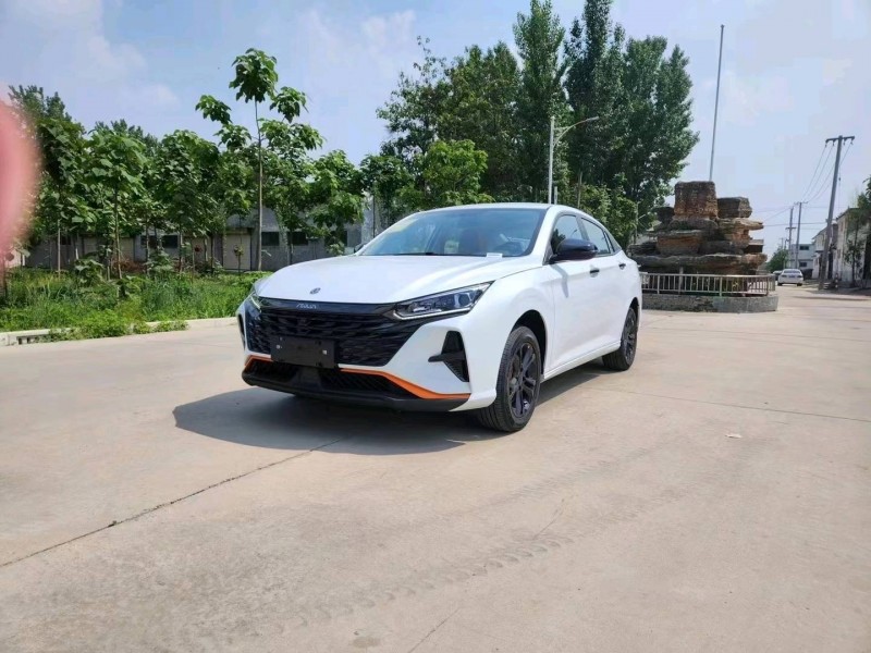 济宁23年东风奕炫2