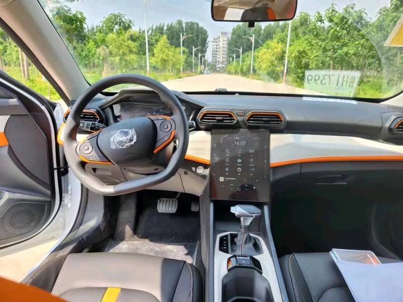 济宁23年东风奕炫4