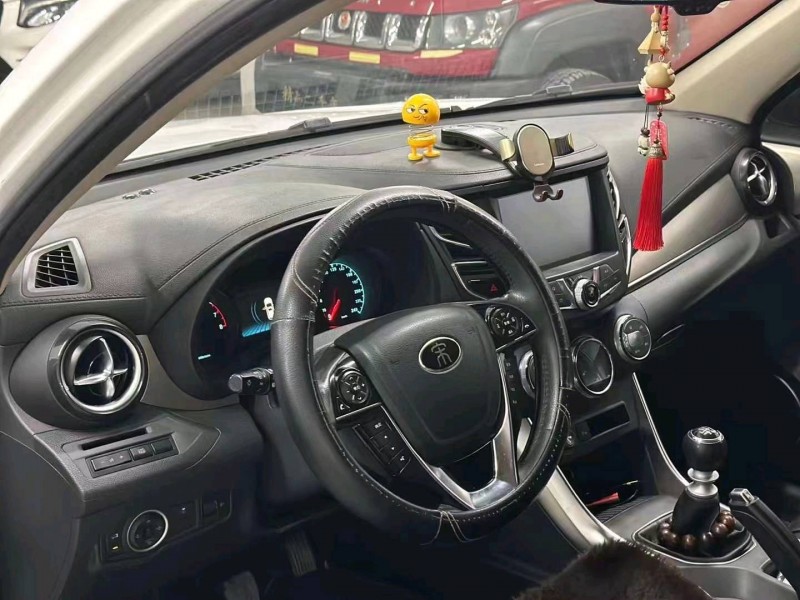 宁波16年比亚迪宋4