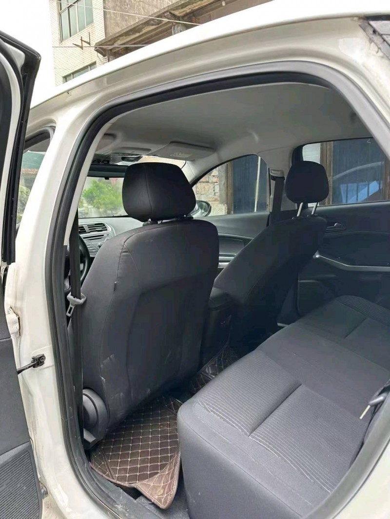 嘉兴20年福特福睿斯6