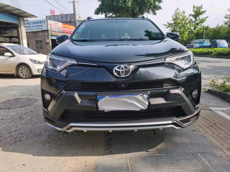 梧州17年丰田RAV4荣放1