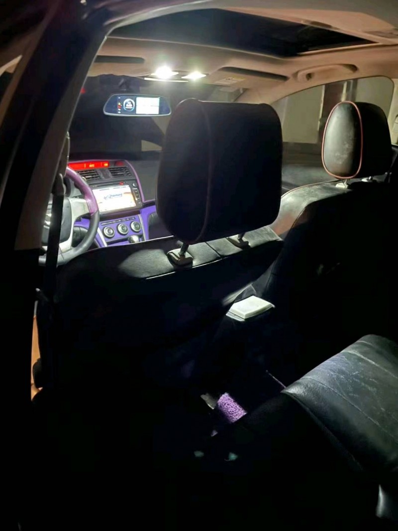 嘉兴11年马自达睿翼3