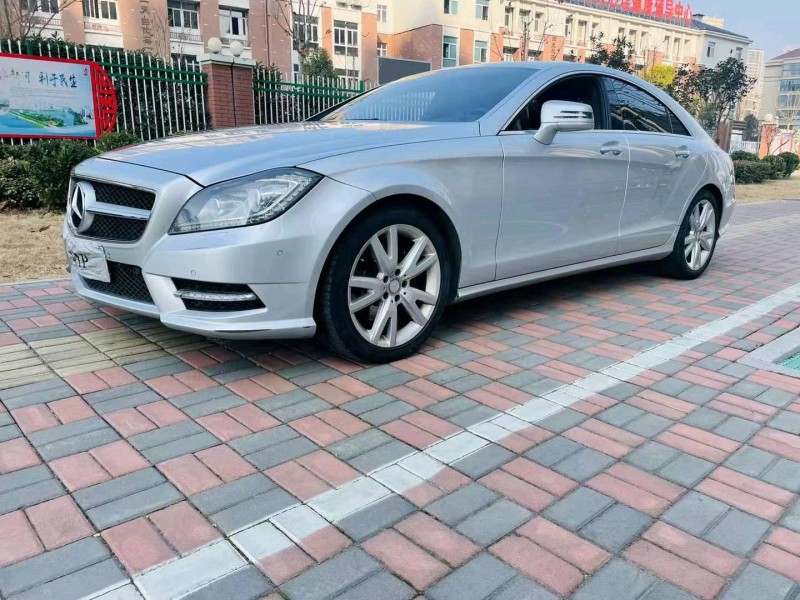 邯郸14年奔驰CLS3