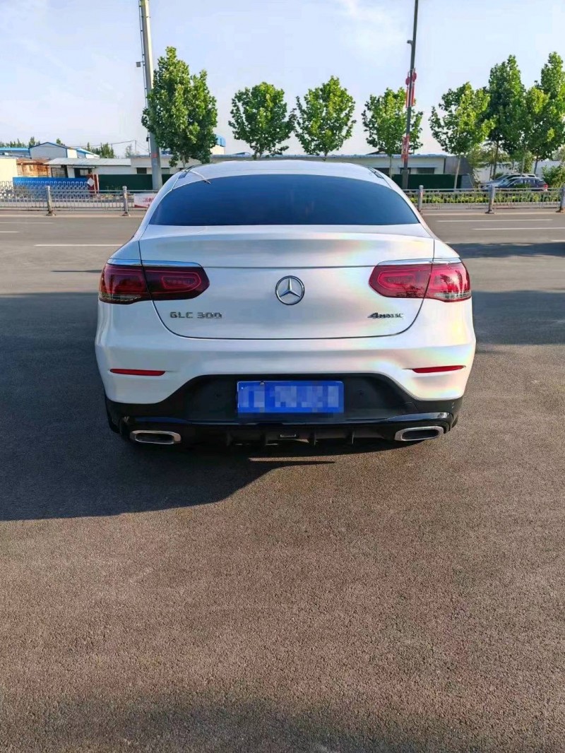 枣庄19年奔驰GLC2