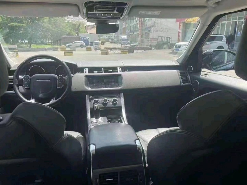 淄博17年路虎揽胜6